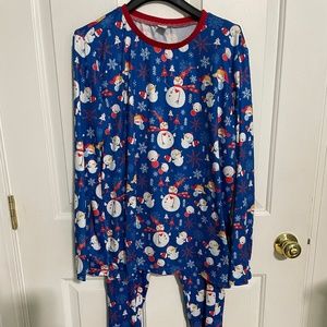 2 pairs of holiday pajamas